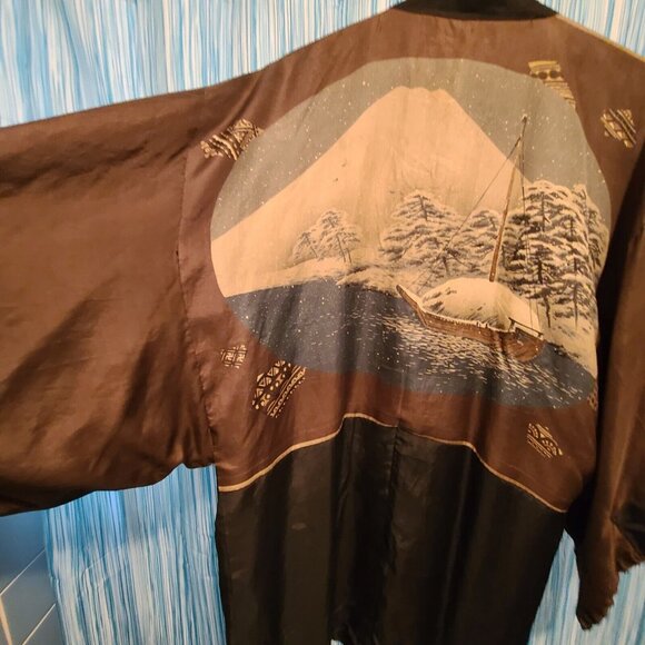 Men's  Vintage World War 2 Japanese Kimono - Picture 6 of 16